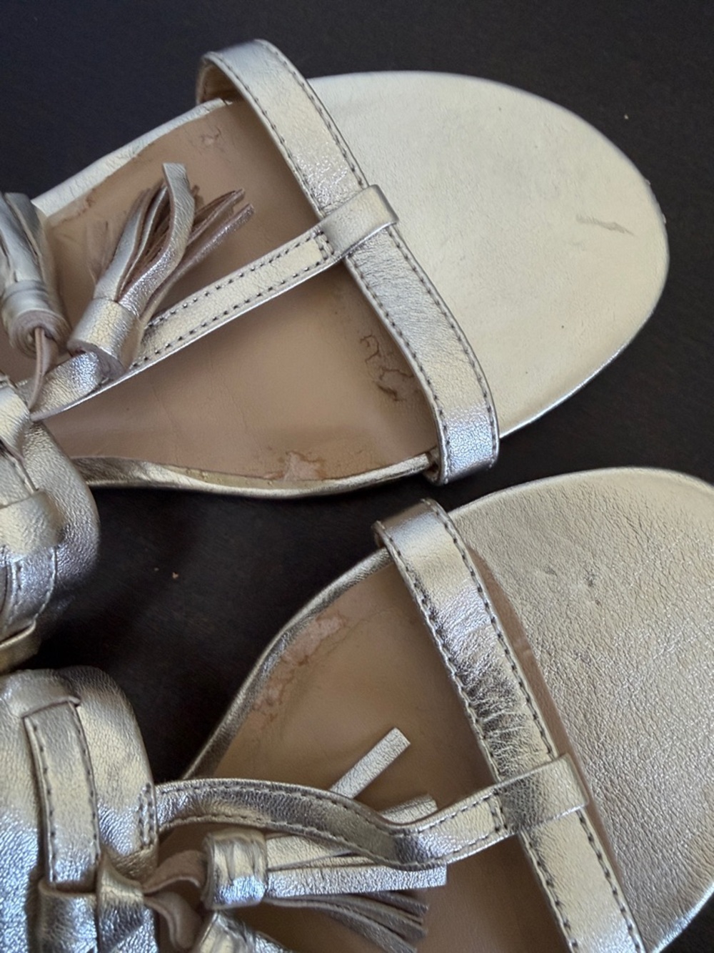 2 Pairs Talbots Green & Gold  Leather Sandals. - Picture 5 of 11